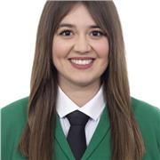 PROFESORA IMPARTE CLASES DE PRIMARIA EN VERANO
